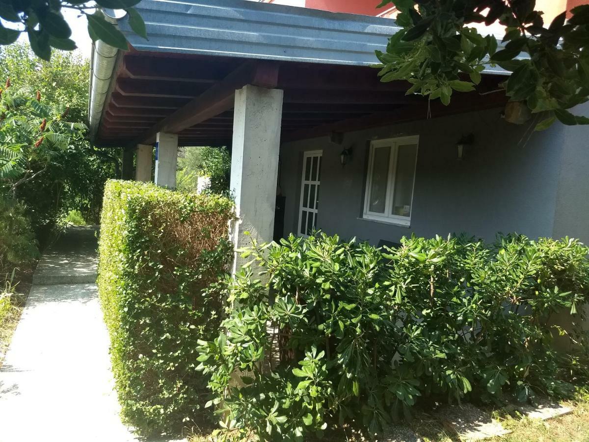 Apartman Tariba Supetarska Draga Exterior photo